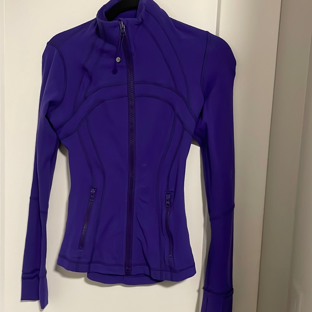 LuLulemon zip up